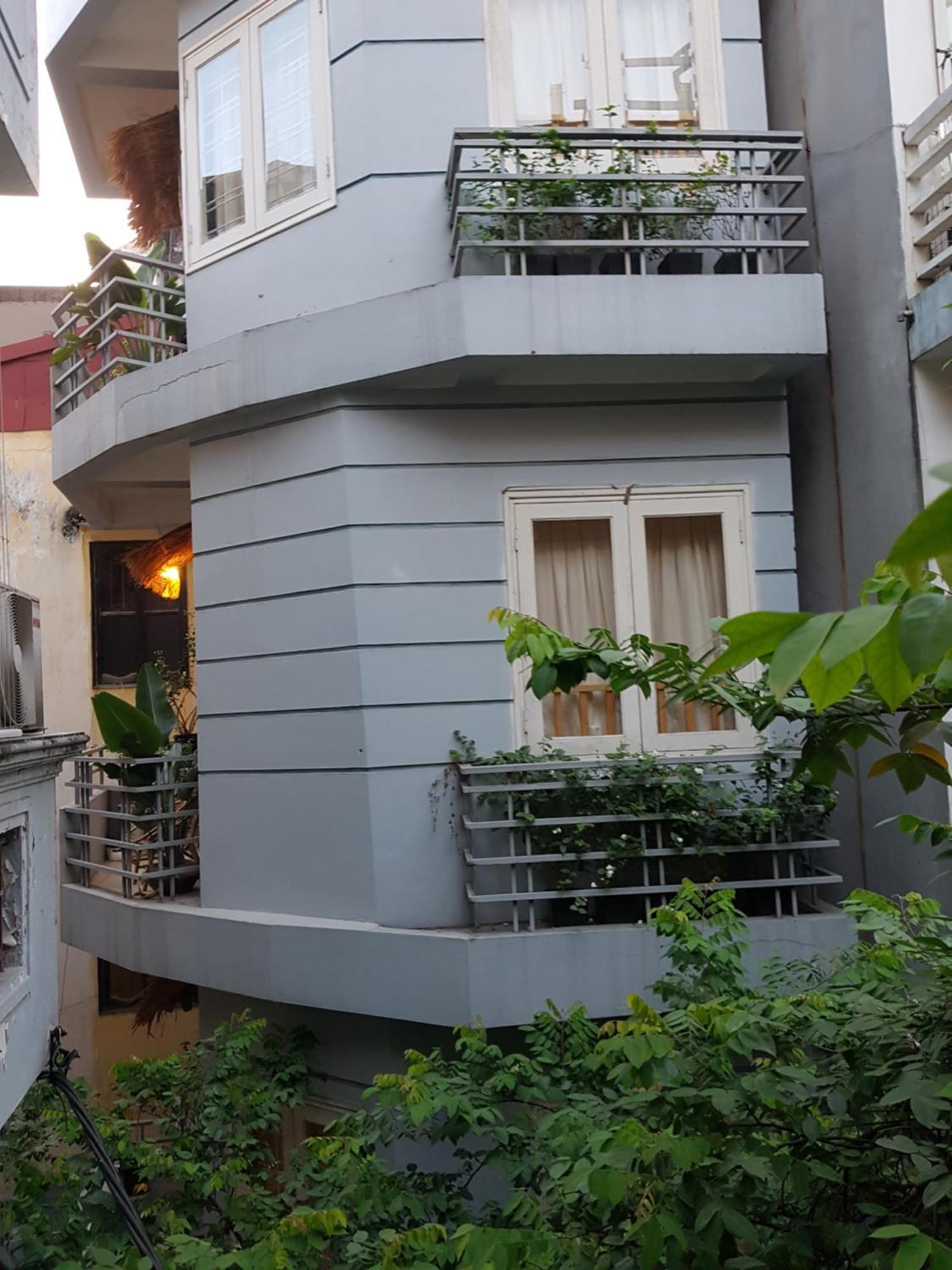 Bu Hanoi Exteriör bild
